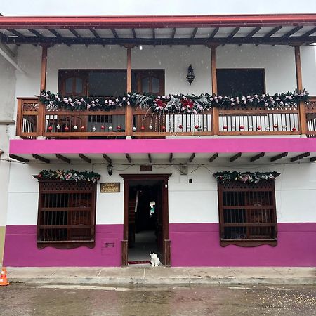 Hostal Famihotel Fundadores Jardín Zewnętrze zdjęcie