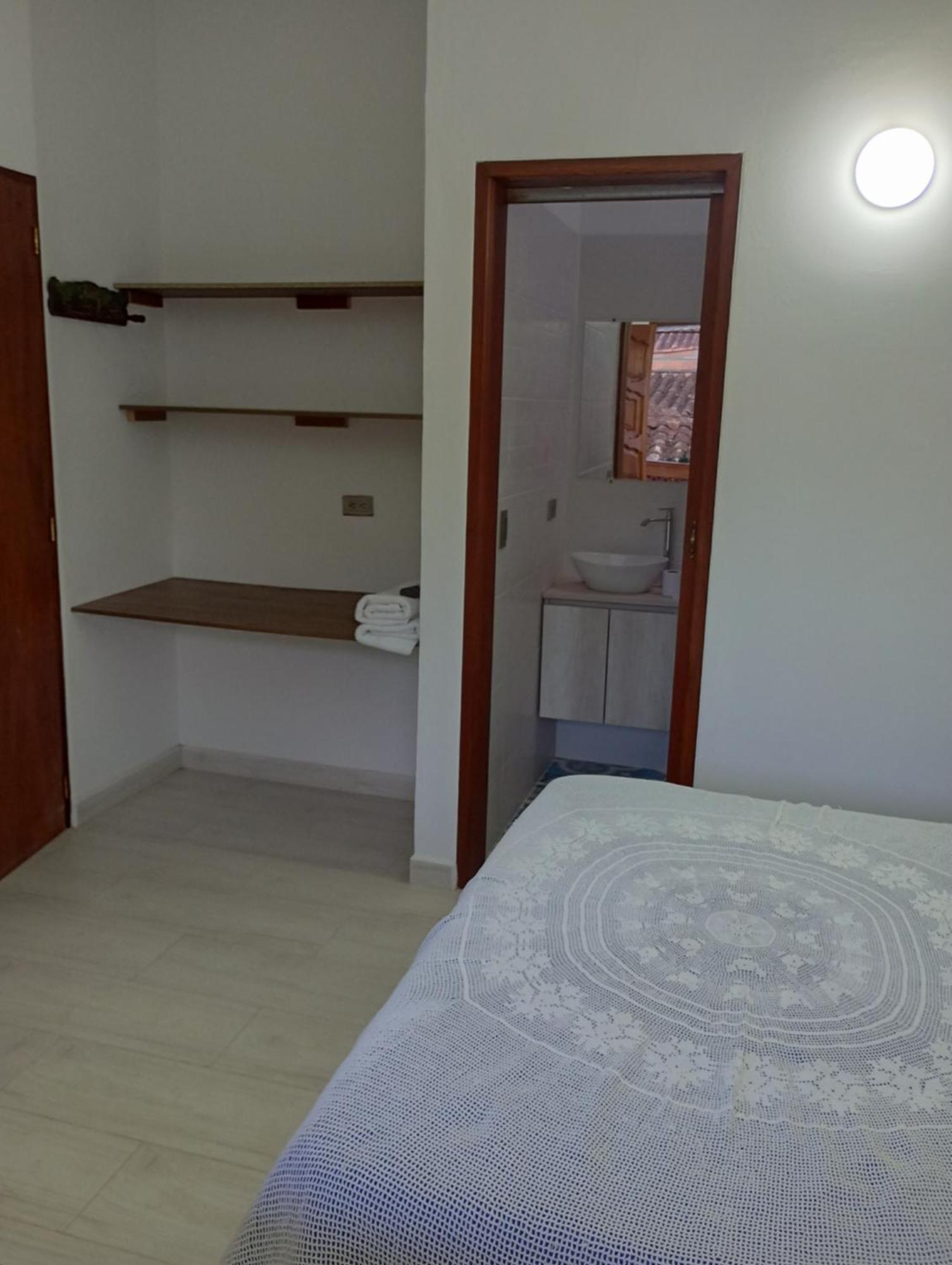Hostal Famihotel Fundadores Jardín Zewnętrze zdjęcie